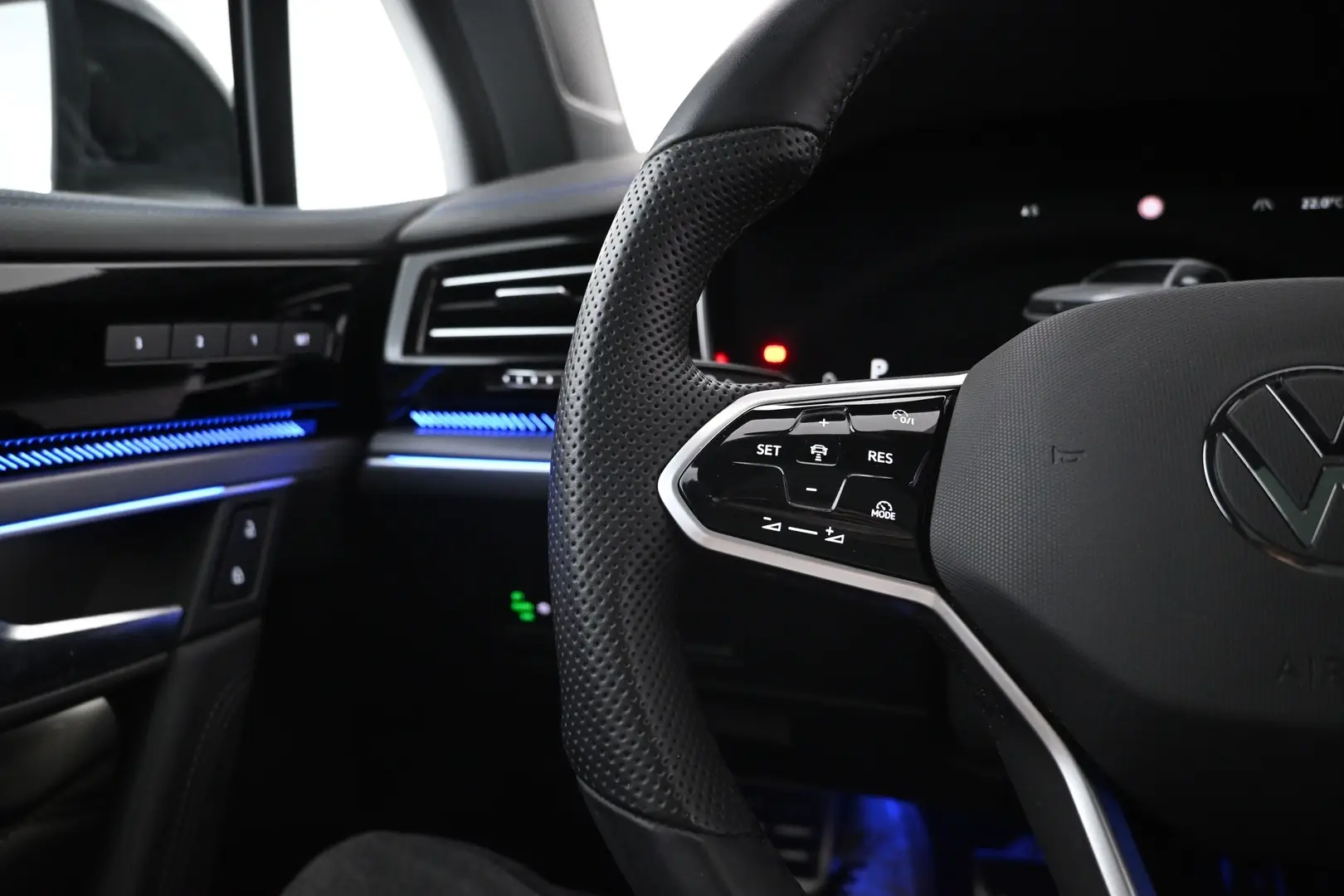 Car Image - 1ekN5JXrq9NzDKDStVcq8b
