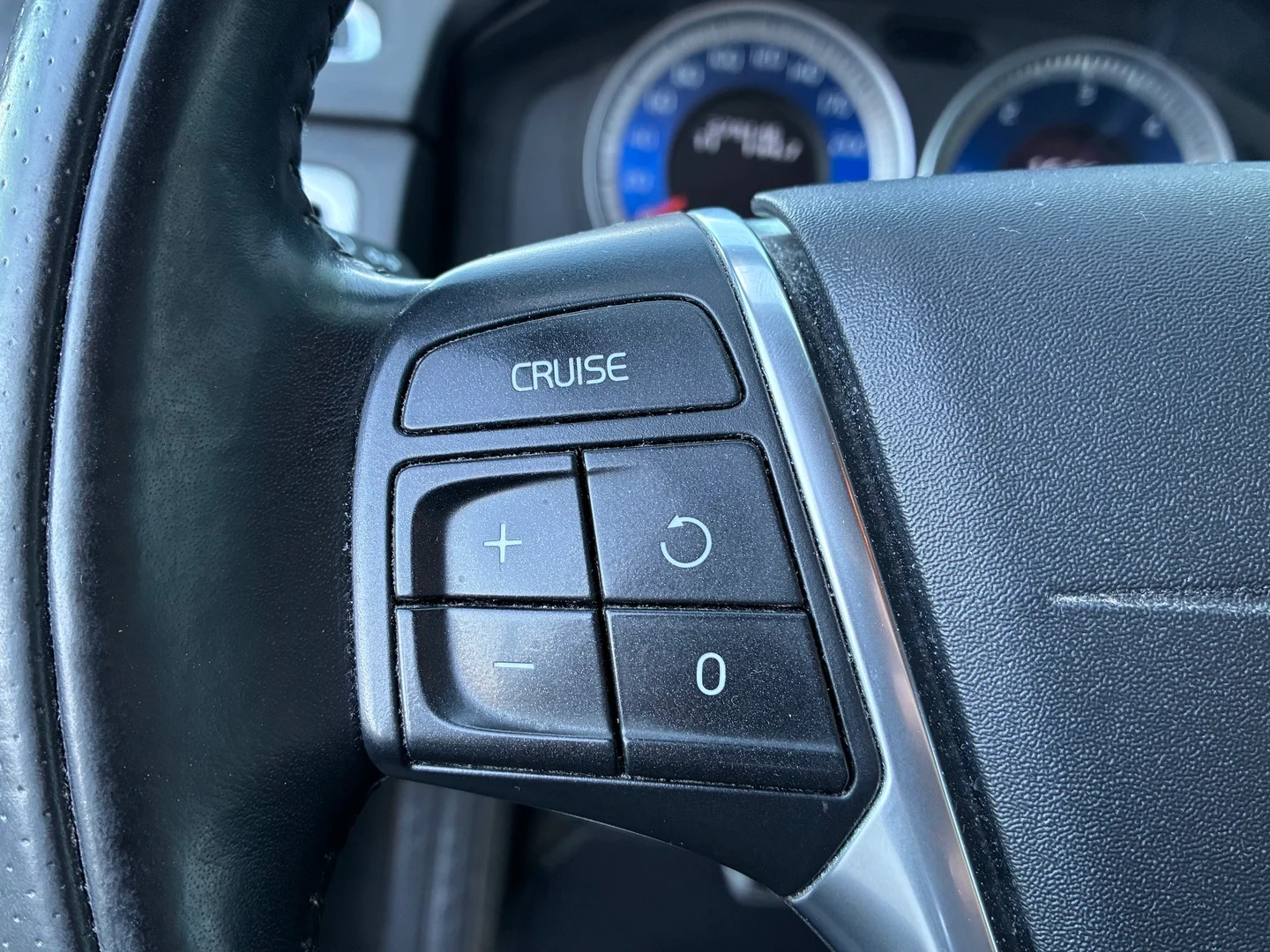 Car Image - 79HCmfTeSyMcAJIKxeeR31