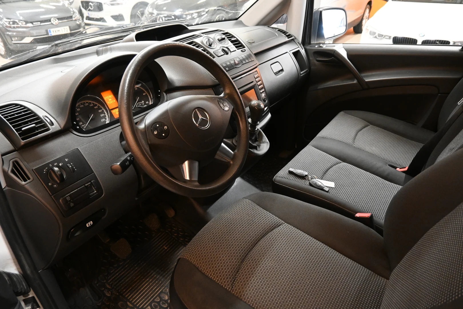 Car Image - 5uE3HR3B3qX3tABwEv6gh1