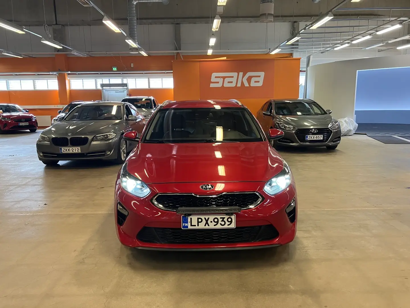 Car Image - 1jk19oNY2r3NslM0F3DXyp