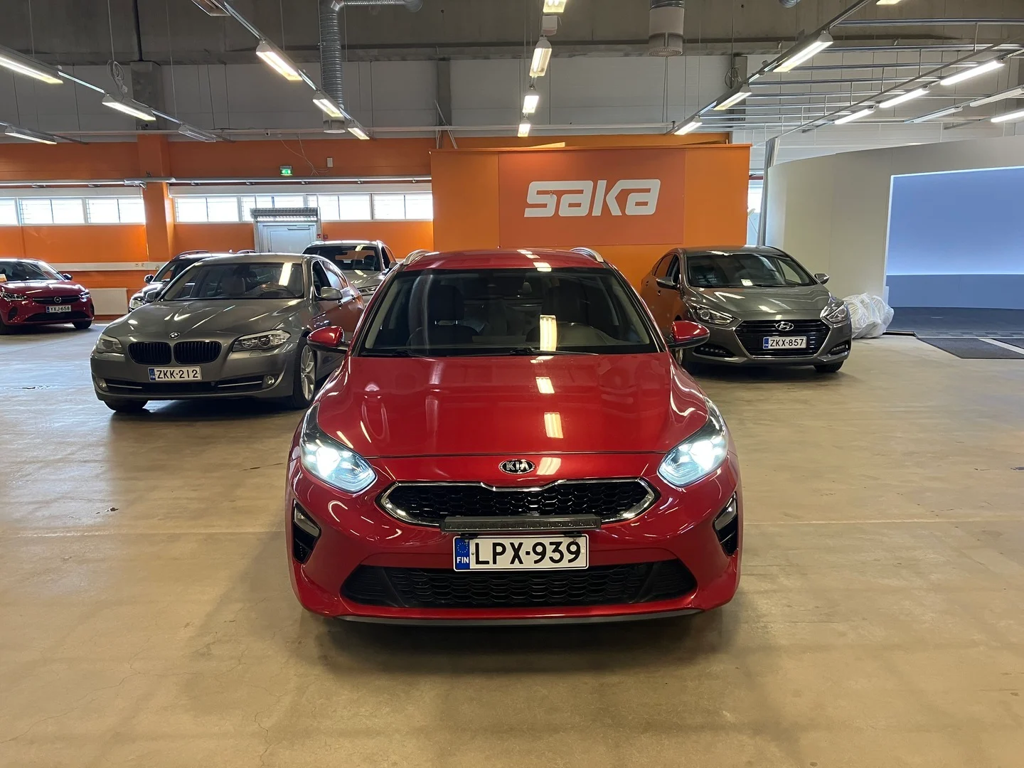 Car Image - 1jk19oNY2r3NslM0F3DXyp