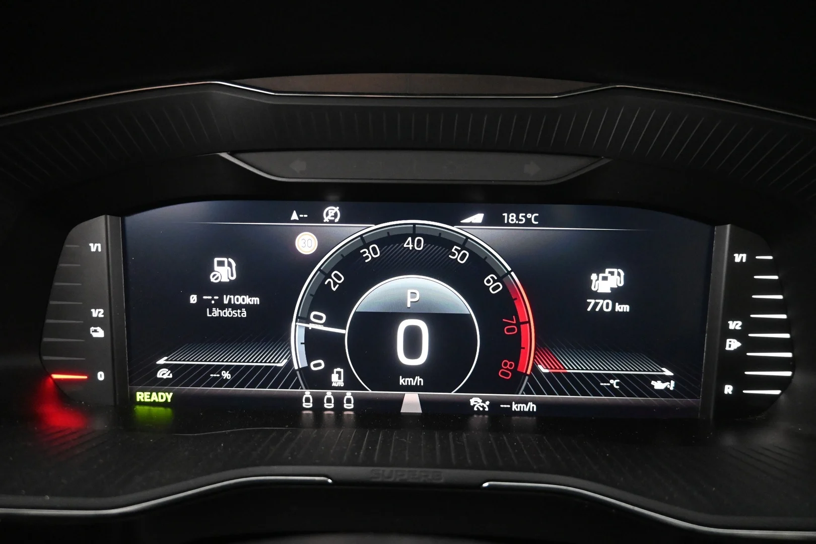 Car Image - 6K8lF71sVOpdb5AuCEpVXF