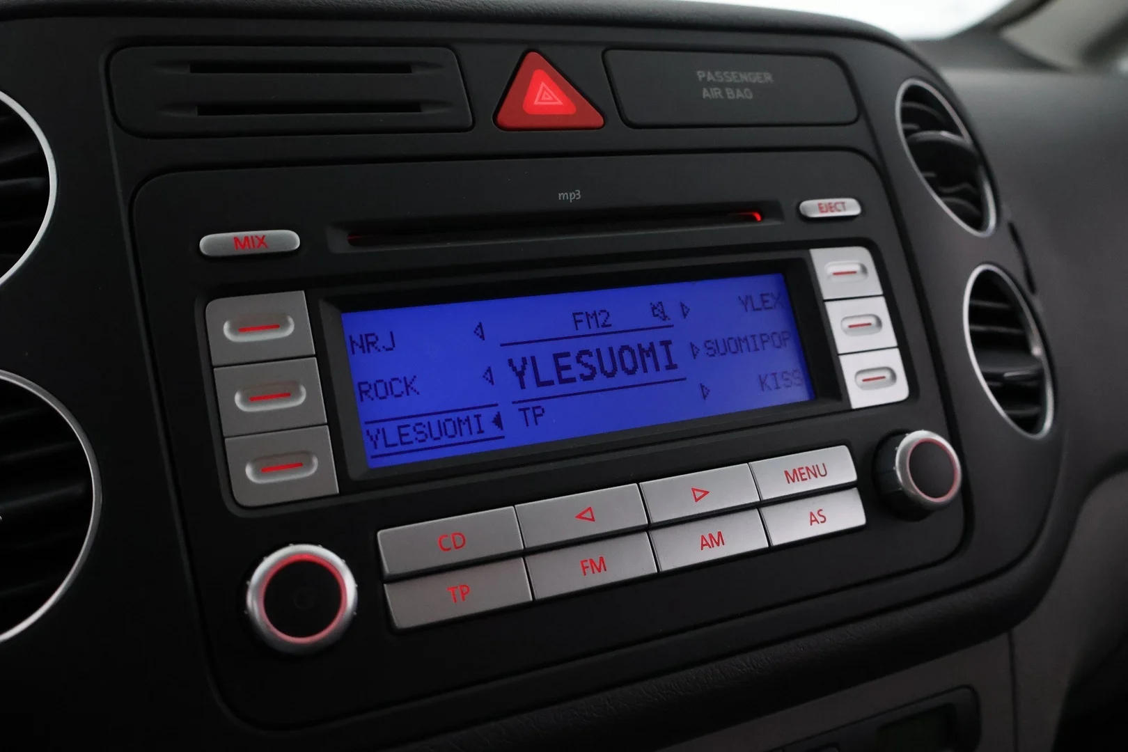 Car Image - 2YLT7kKczBwYrad9vNLVom