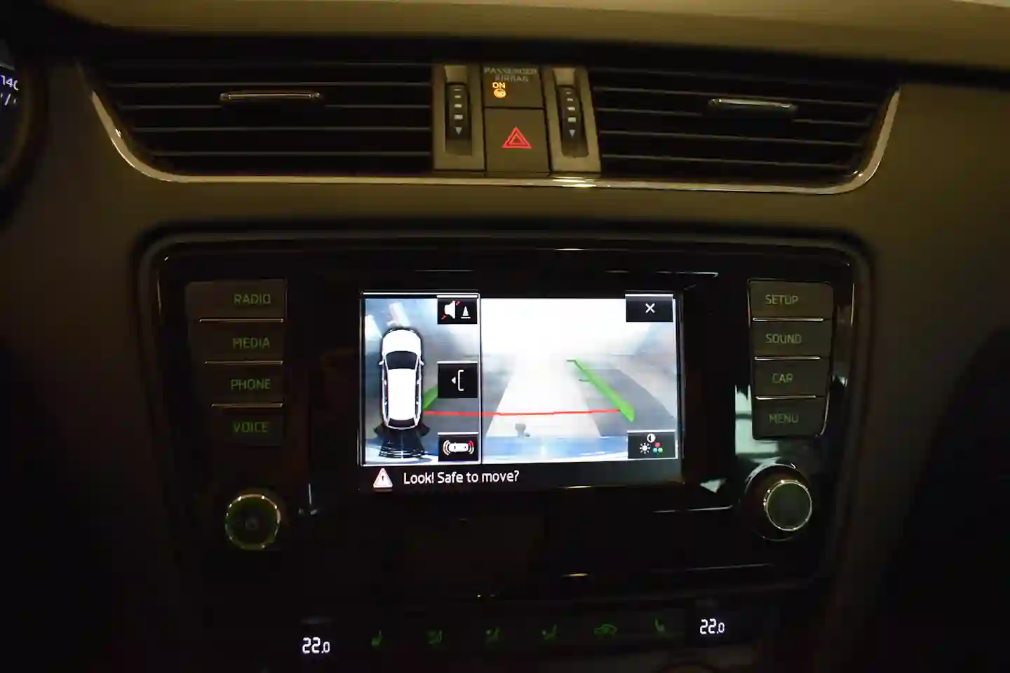 Car Image - 4gIK1PXQniBHxosG0dg0pU