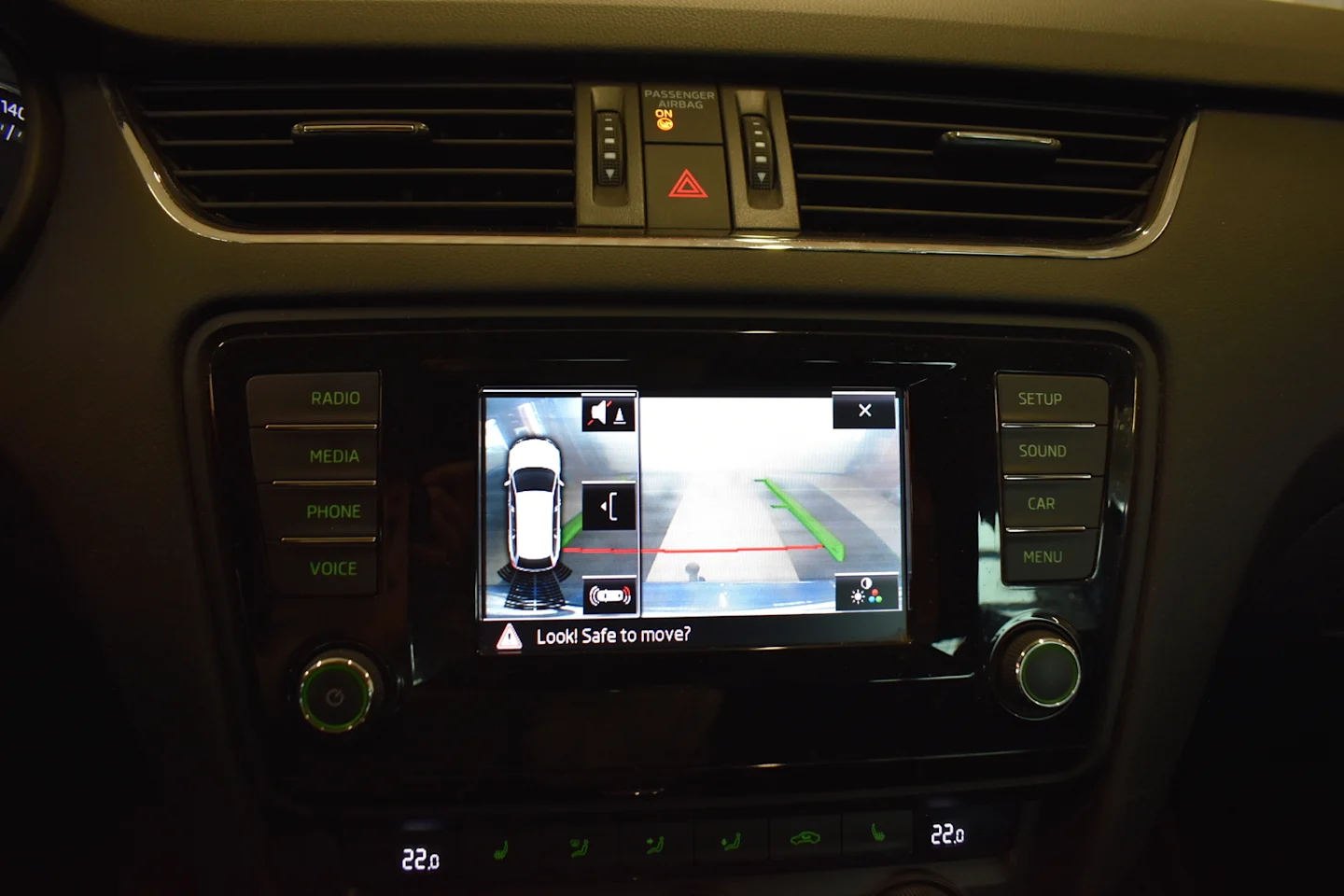 Car Image - 4gIK1PXQniBHxosG0dg0pU