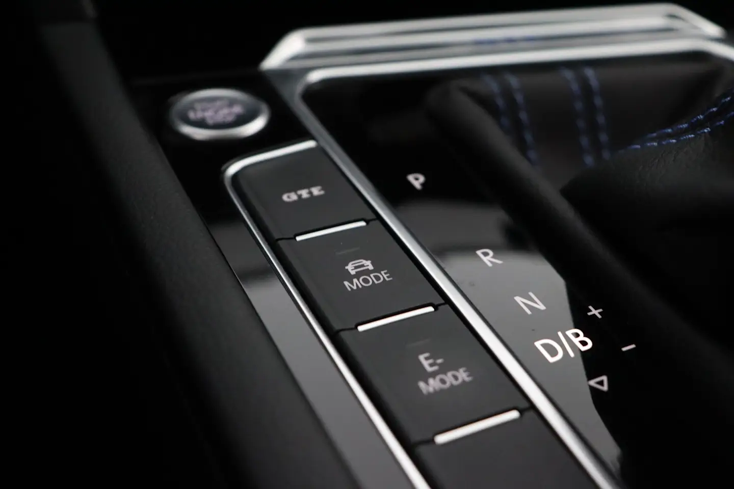 Car Image - 2vgkK00pn8iswXfHCyP86f