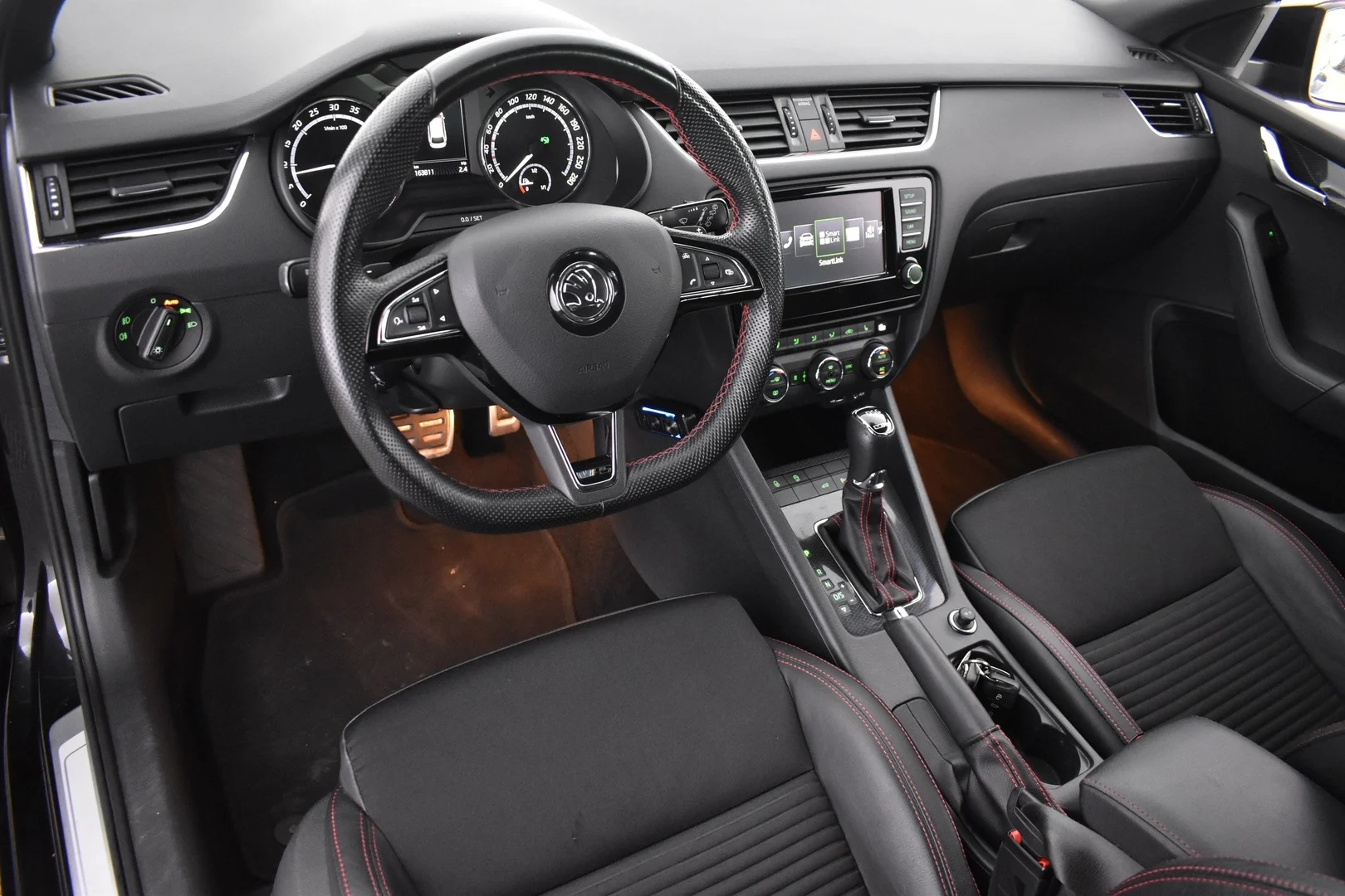 Car Image - hiX4PAiyeqBdmCyZ3uWP9