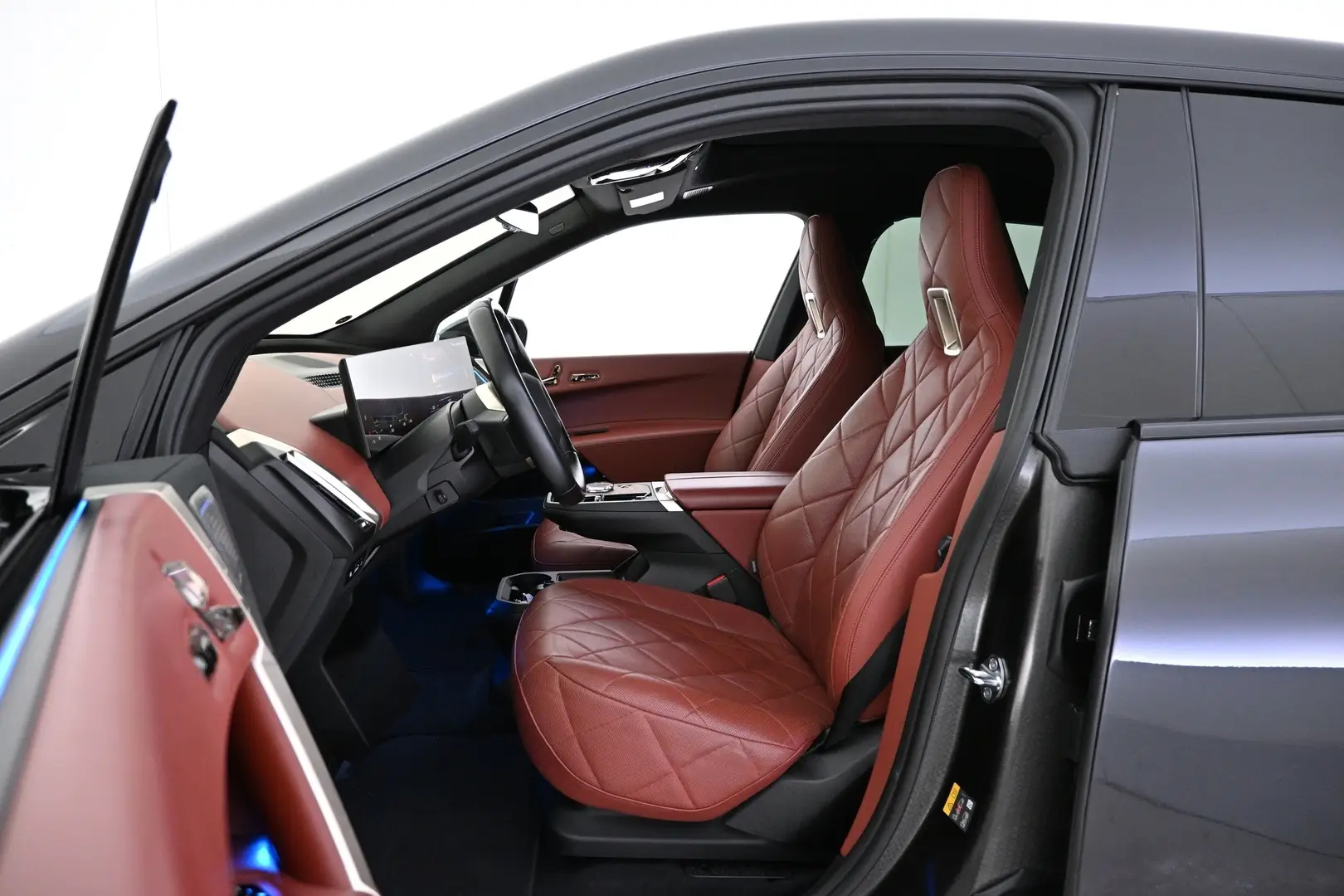 Car Image - 2z7mXIOMSPCp3CbY1dtbIn