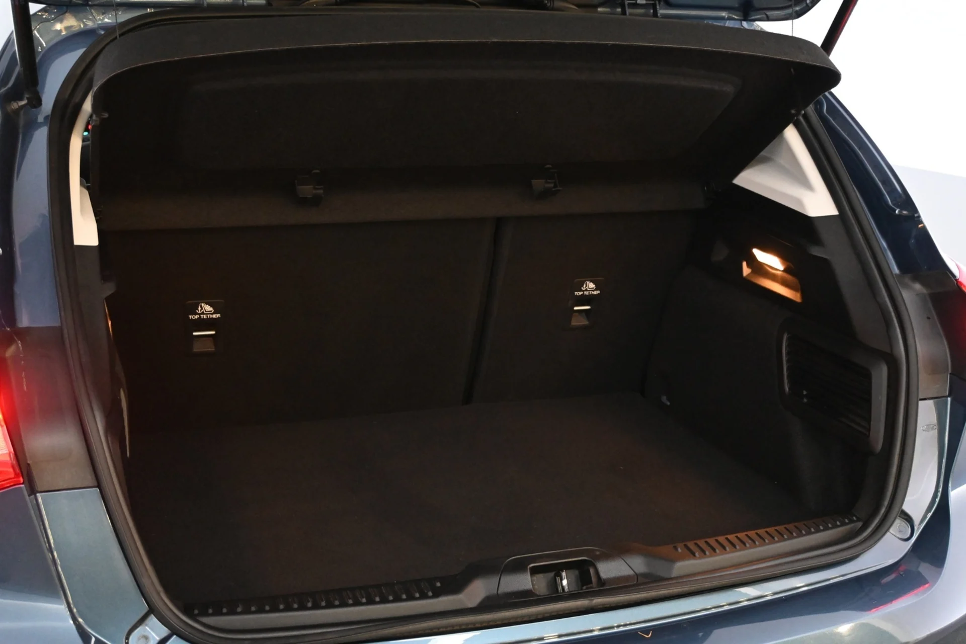 Car Image - 273Wm7B2SvpL4qjXW4GeDu
