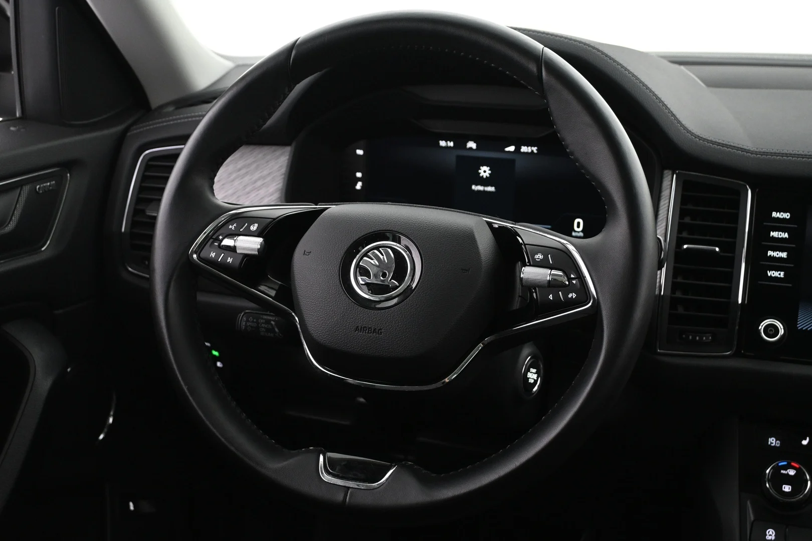 Car Image - 29jUntYrl4SSzJnAc4rmpJ