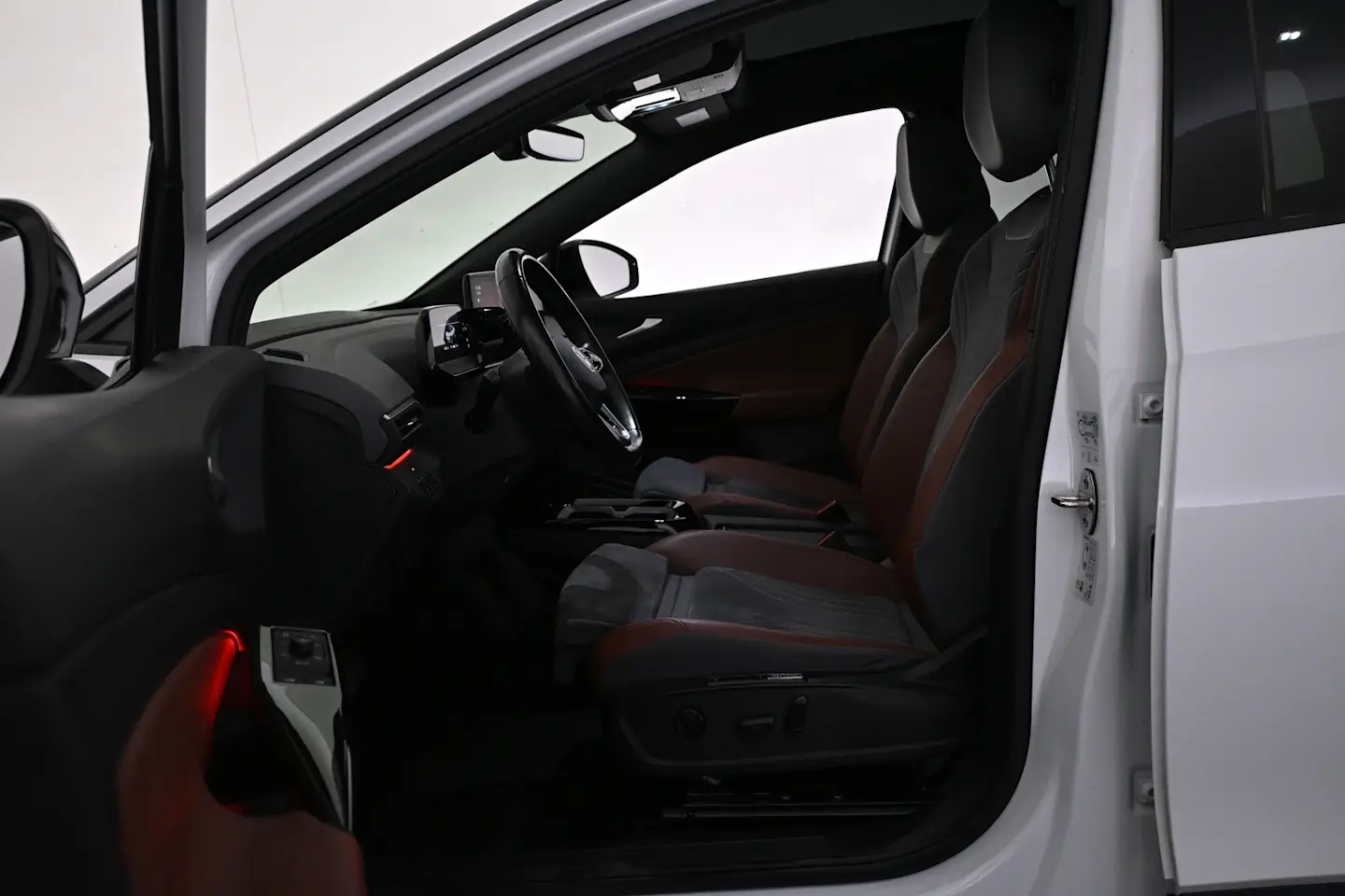 Car Image - 1c5vdOEqWmXTMGu4yY7PWn