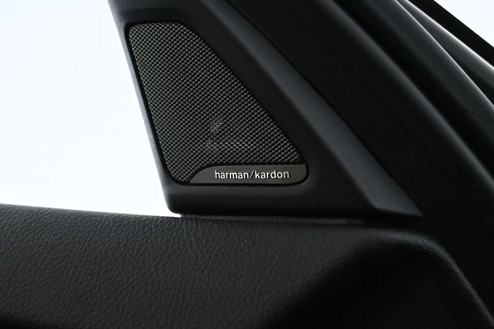 Car Image - 5tQBMid86QUBgf28dmUmeK