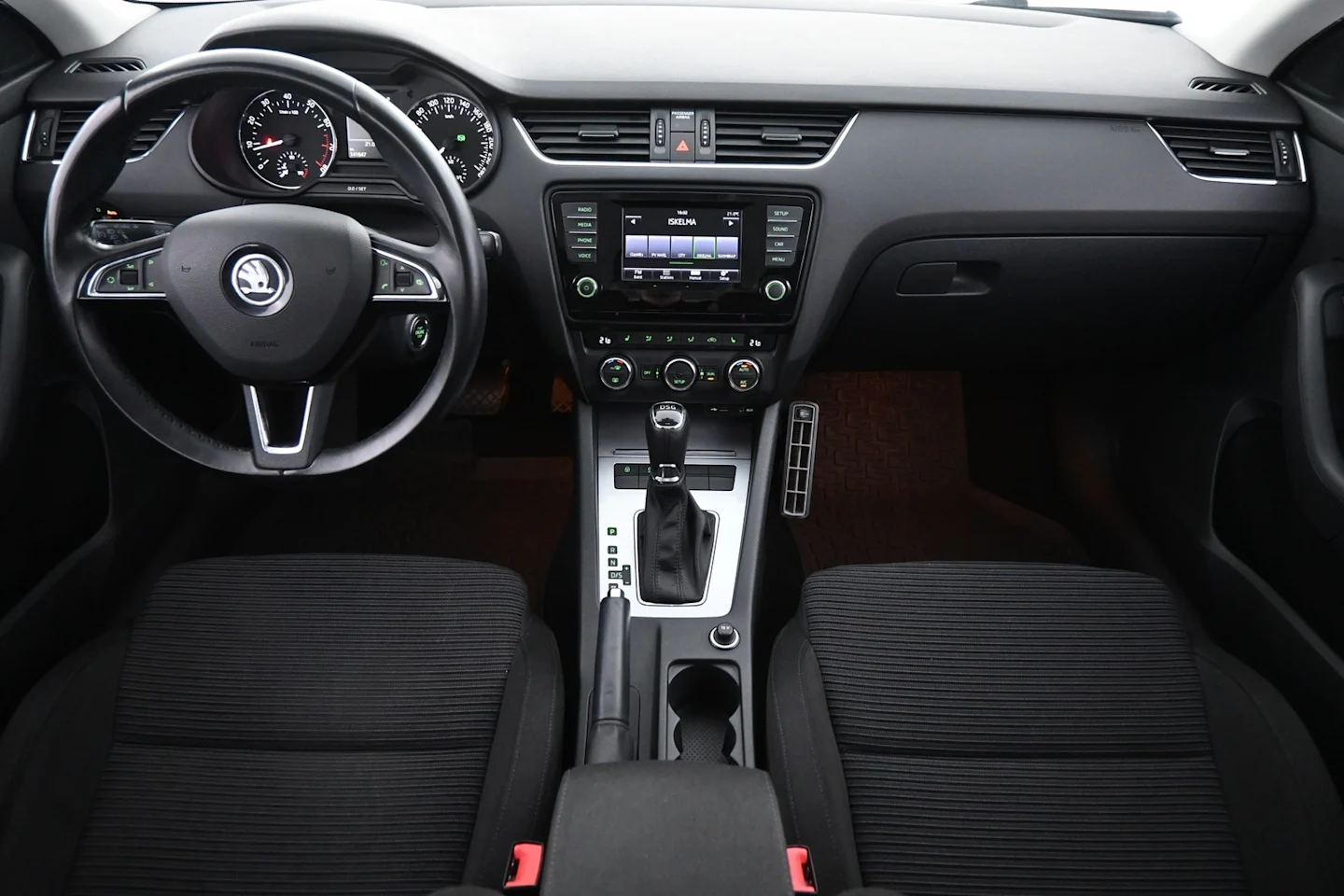 Car Image - 6baAtkwKpZgIu4MSJBSGuz