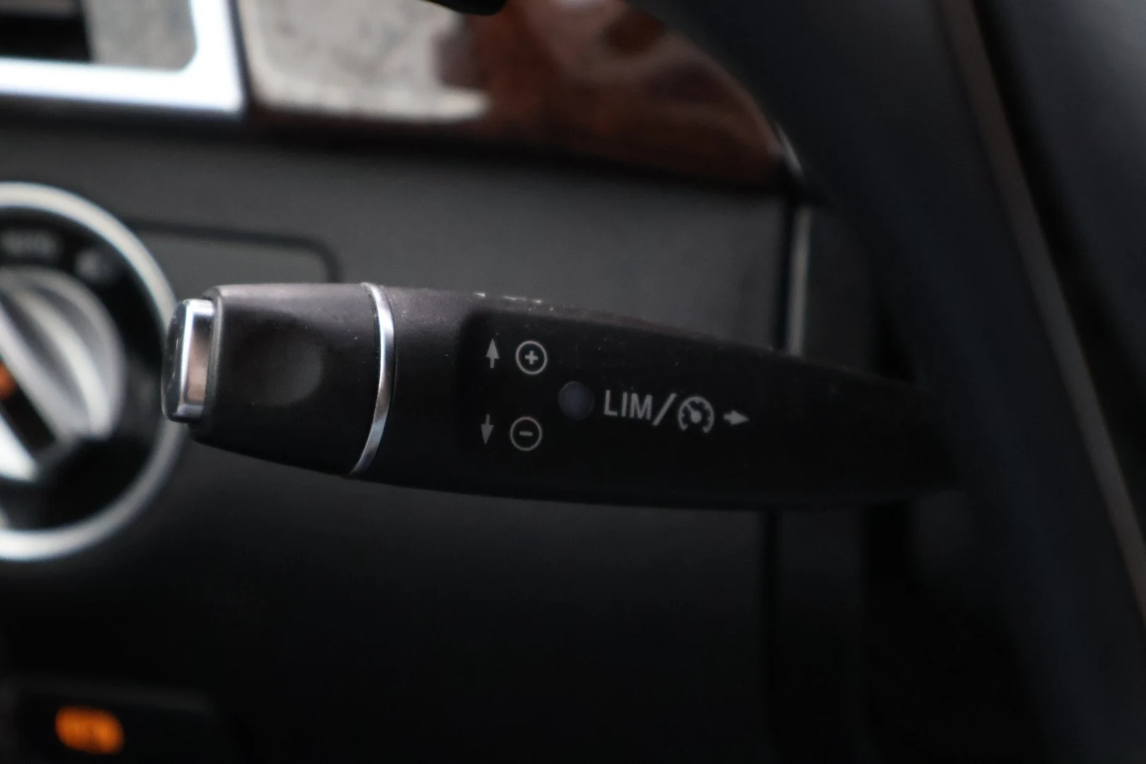 Car Image - 7xcRat8gsp4aUyGuOnkYQH