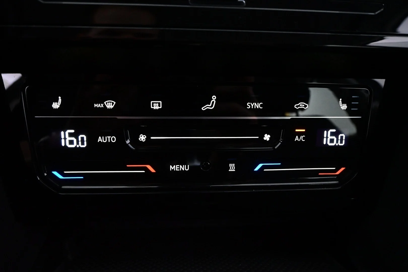 Car Image - 4RzyErIaxqrKES1al8l9JW