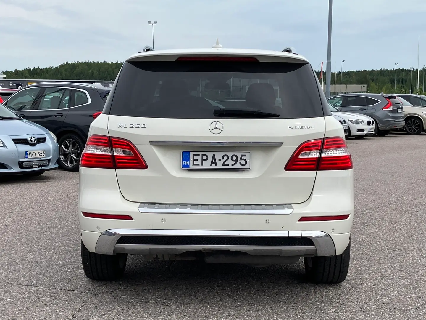 Car Image - 6EE4yH8lE9C8ZLLryhFnl3