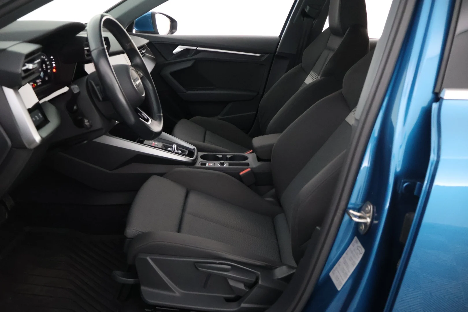 Car Image - jdtcE67d9500BdTKMjMyG