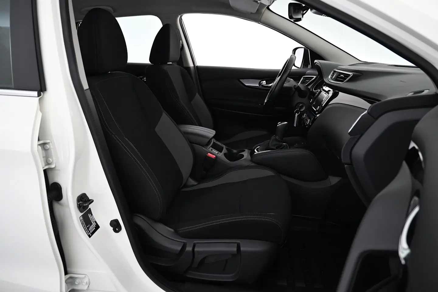 Car Image - 39rZvphQyw3cWbC1uHlK64