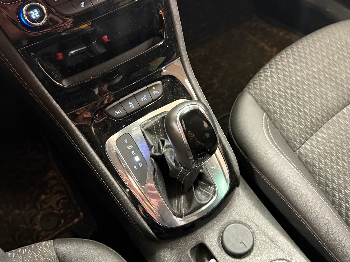 Car Image - 7CXA2VEFAouTM585tmONar