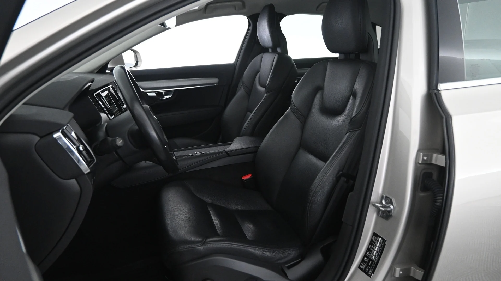 Car Image - 67iepXkEyOOQ3VYLSjwJ7C