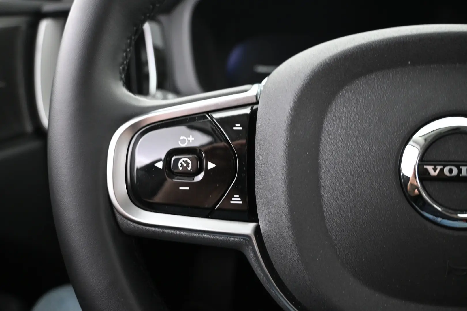 Car Image - 1pq3wzvfU8HfbT4Rzlhwbg