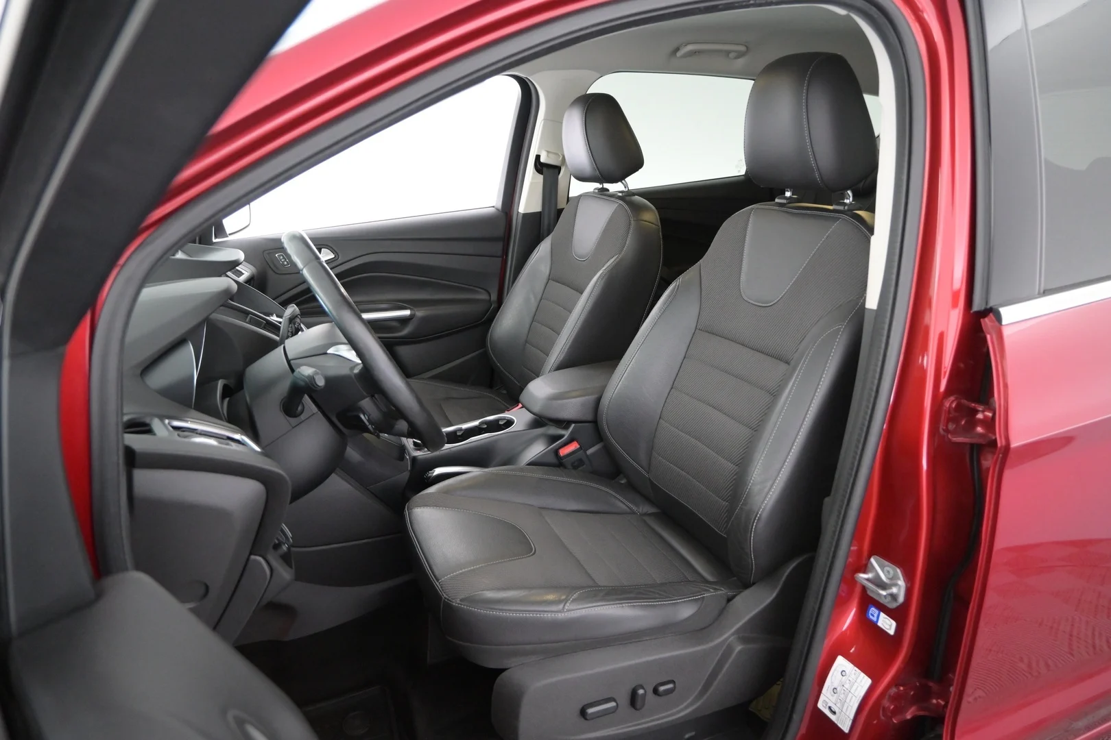 Car Image - 5RDJrGhTlFVjl8OOwskDga