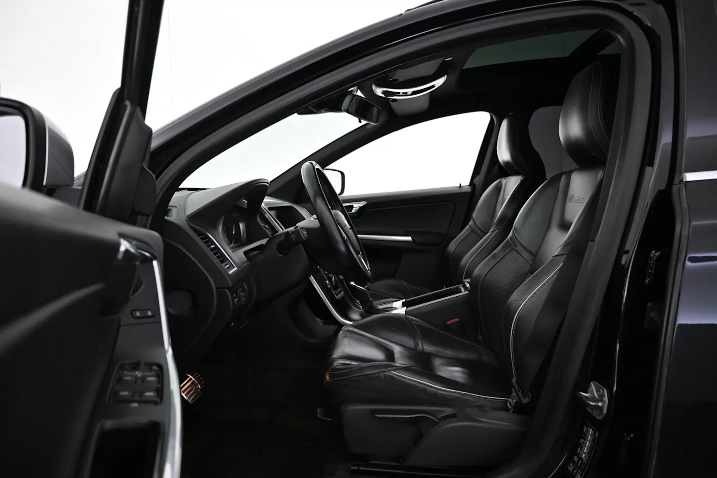Car Image - cT3Cyn2OZ4fWdPzFYq3Wa