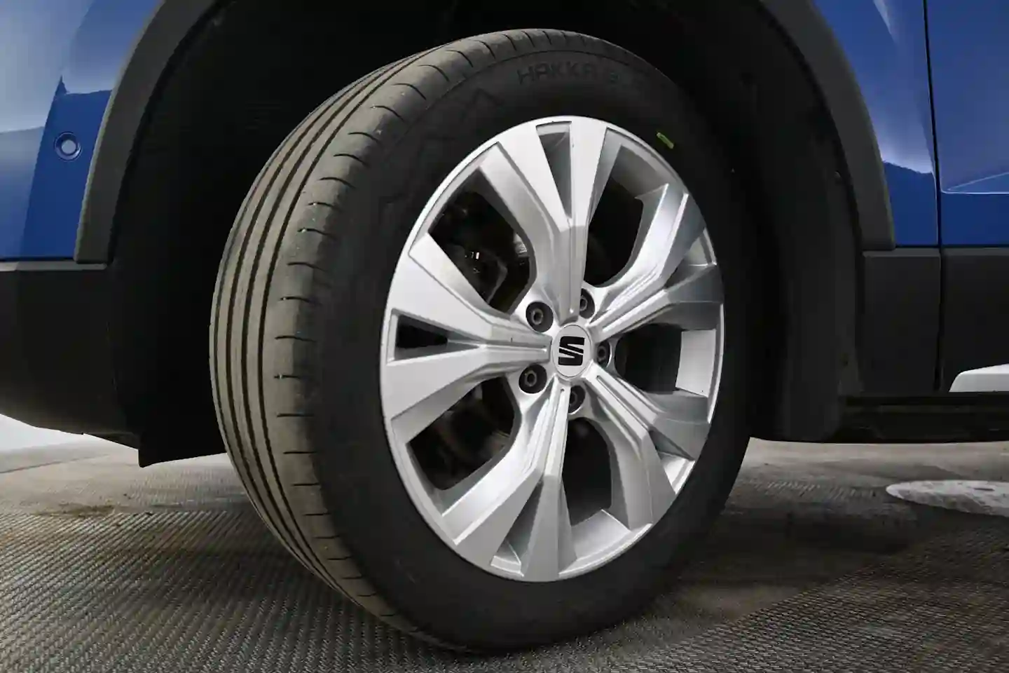 Car Image - 1rxlhw3DyJgJSVfHUxunoy