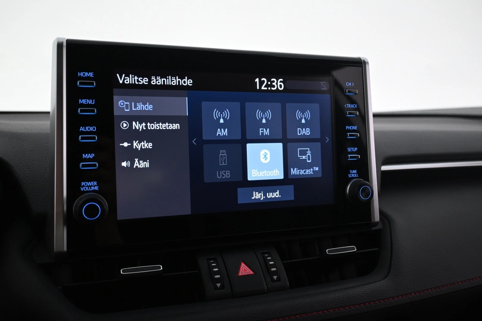 Car Image - 2reW8wtYtL92fYYKhJIJ7o