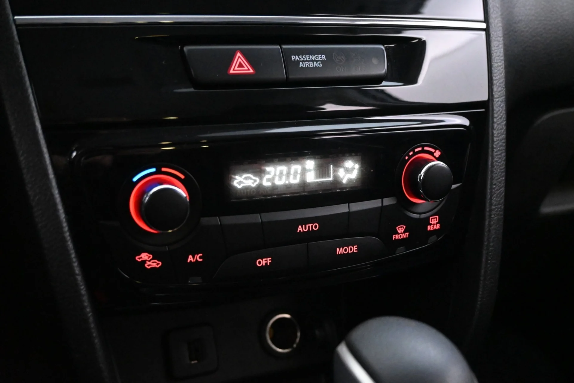 Car Image - 4hCIHn10QL4qHkmxWSG5xK