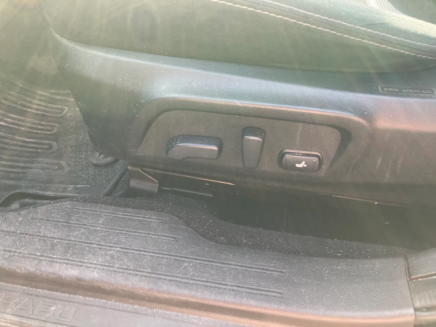 Car Image - 1UTfvhbwCMFkmJqueZtHRO