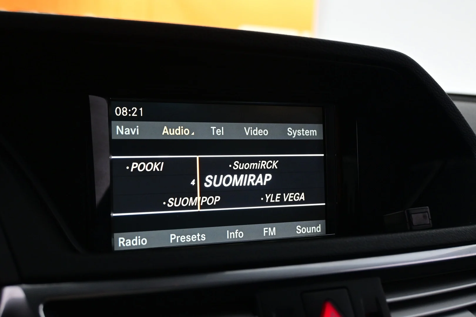 Car Image - 2kRhSF7kMpCxYnHbmlxsSA