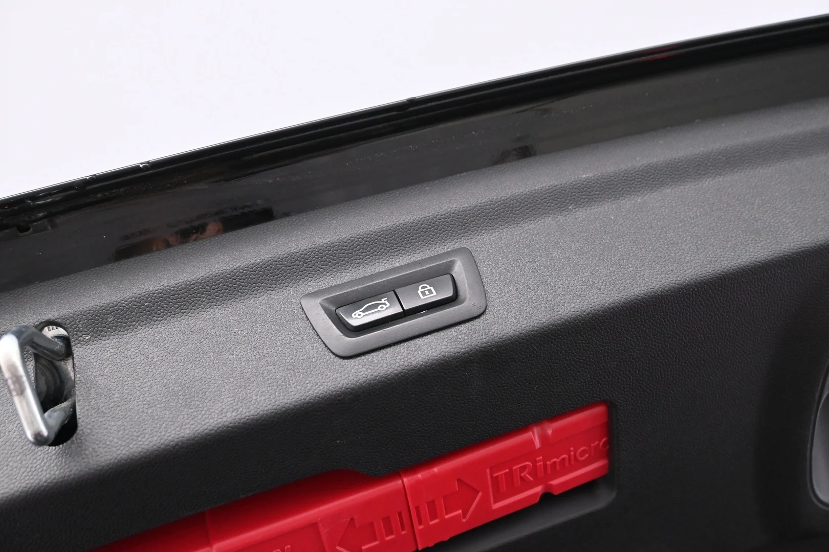 Car Image - 1HOHnzYMIGm3Zl1sHbax3Q