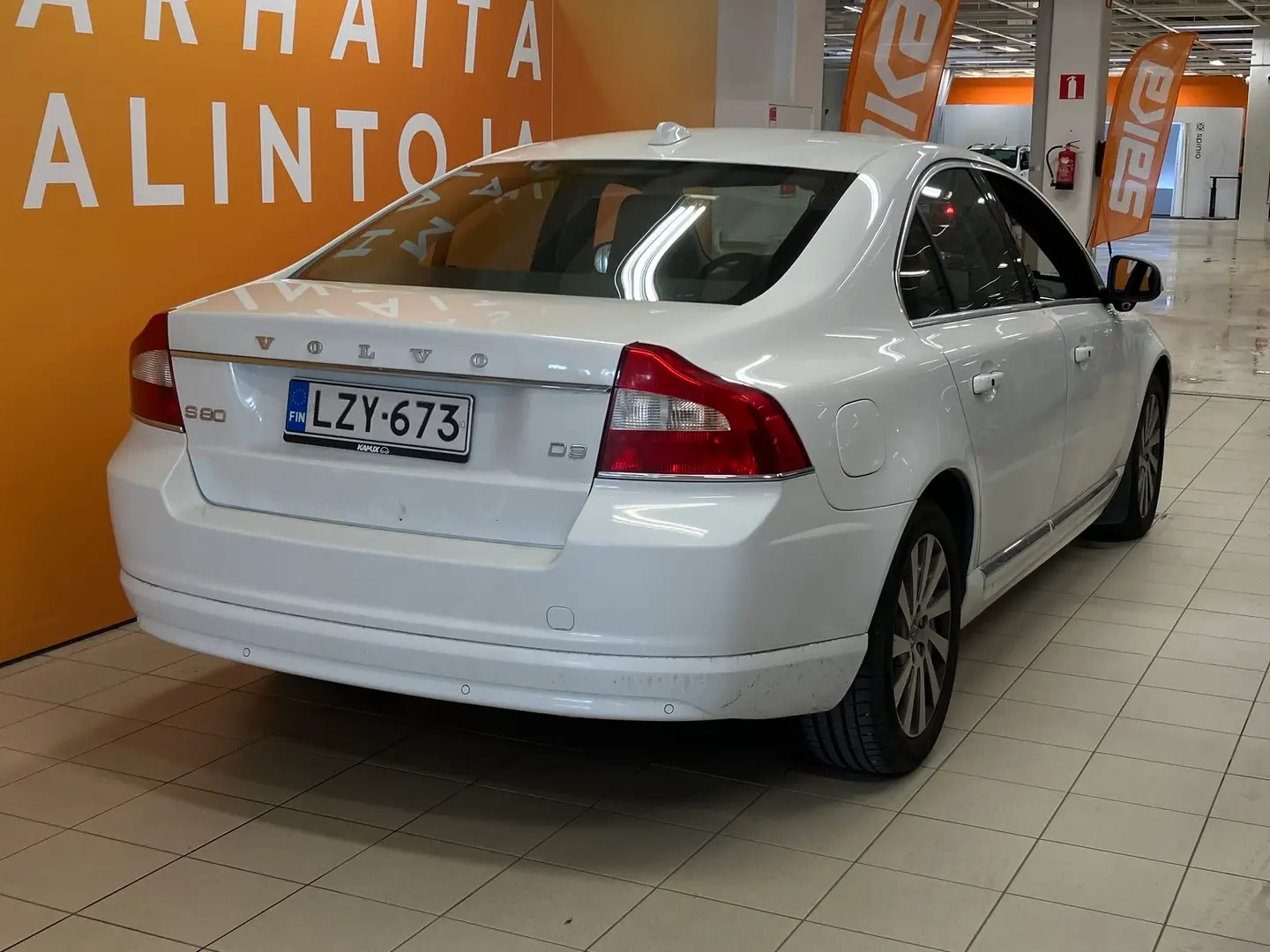 Car Image - 4ASlSoQu7SS39nRo4MtXiK