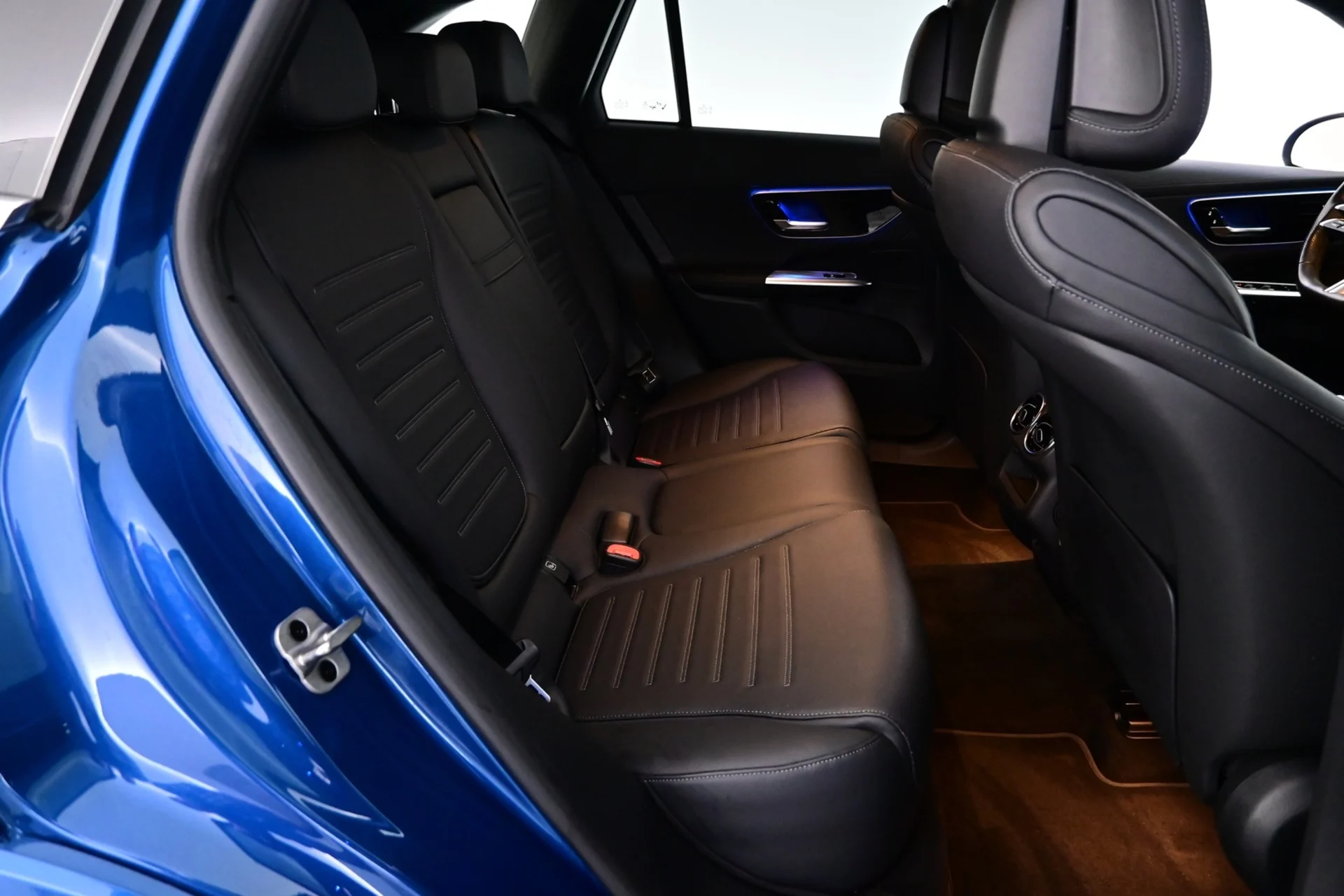 Car Image - 4NhENmLpaE4iPwx3eWLLt2