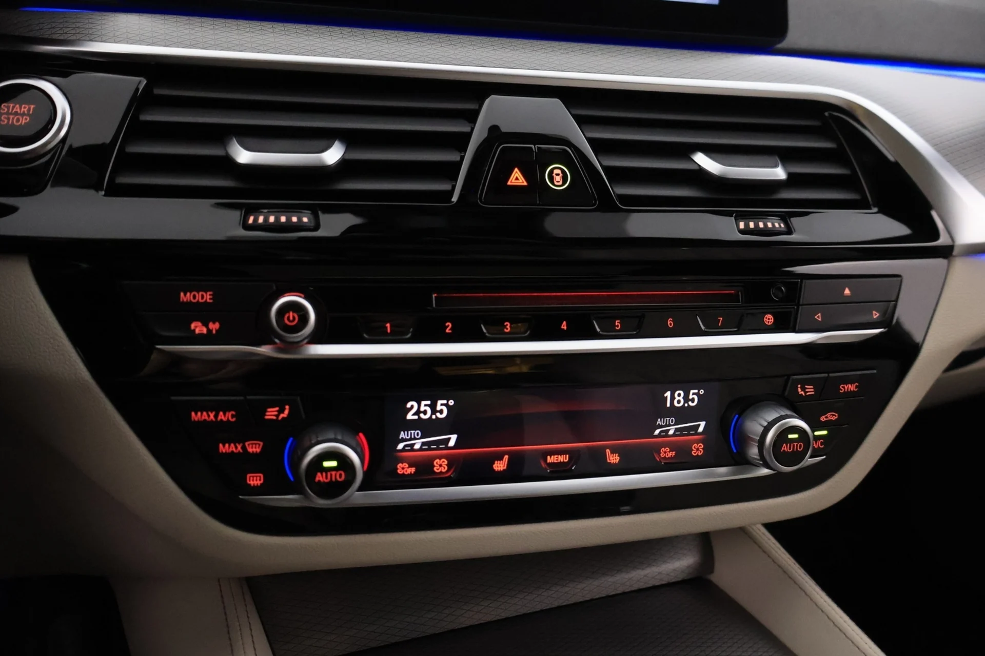 Car Image - 4cSpdwBMsSrD2aNW0OgfhF