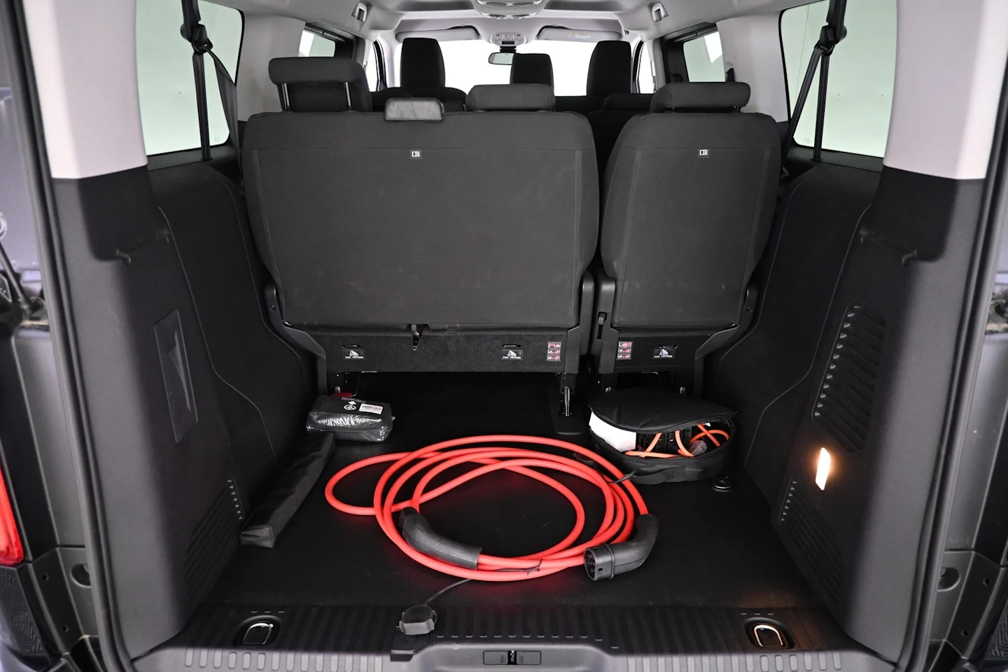 Car Image - 6AzqMn942vUC1t6ozhu42y