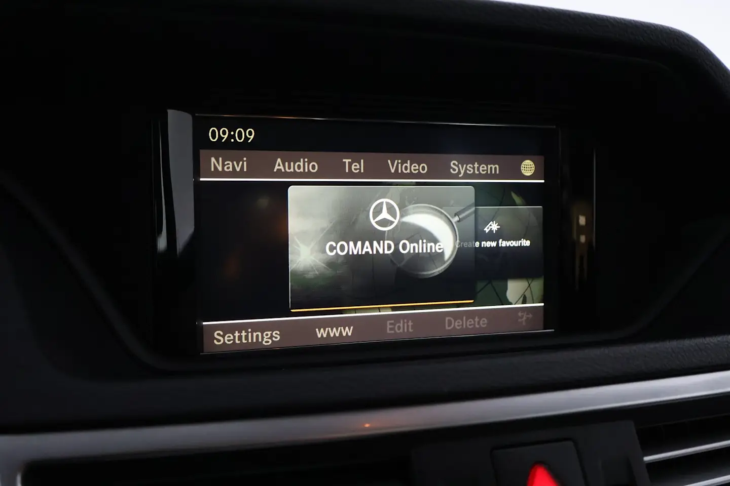 Car Image - 5M5KzdrU7aPhcvEv6EBpM8