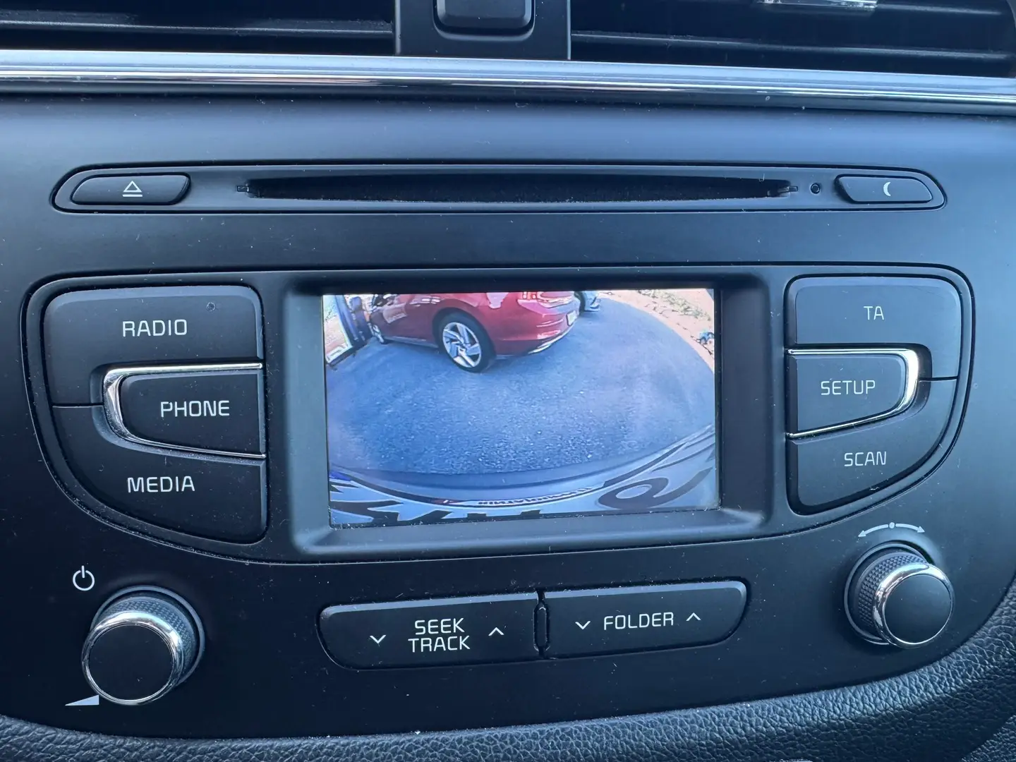 Car Image - AwDhMlsdk9SFzBPn3dLPM