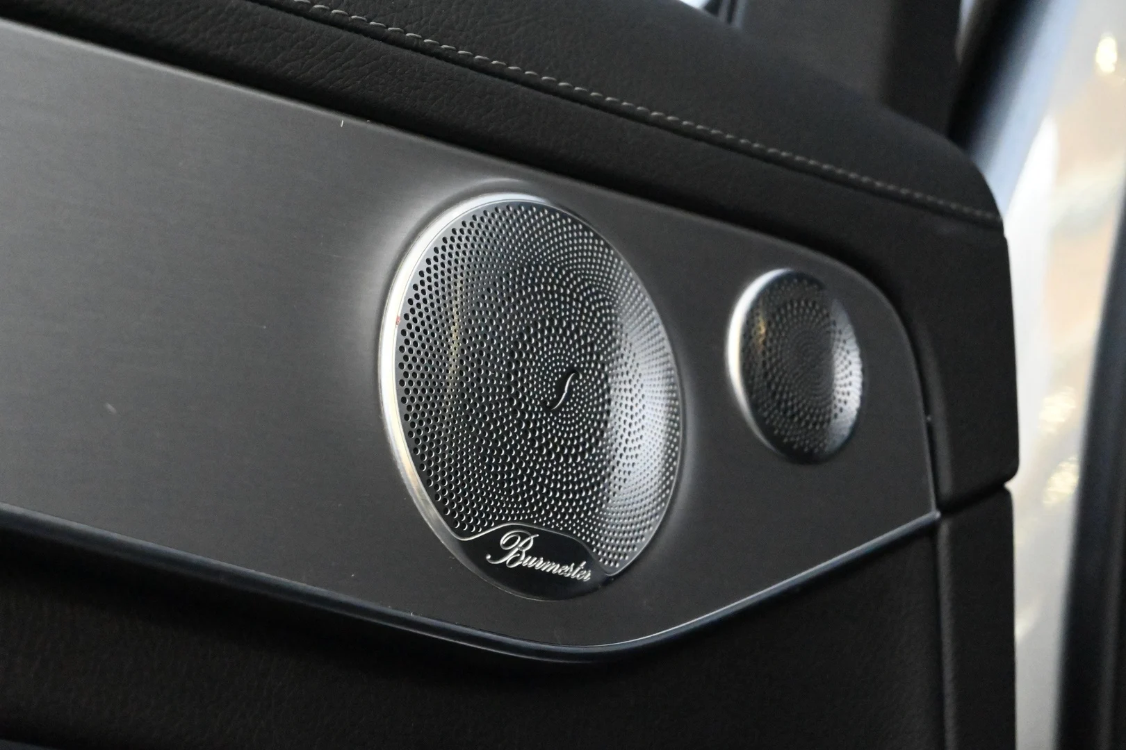 Car Image - 32pkXwHsruwF1wnhBdhBq