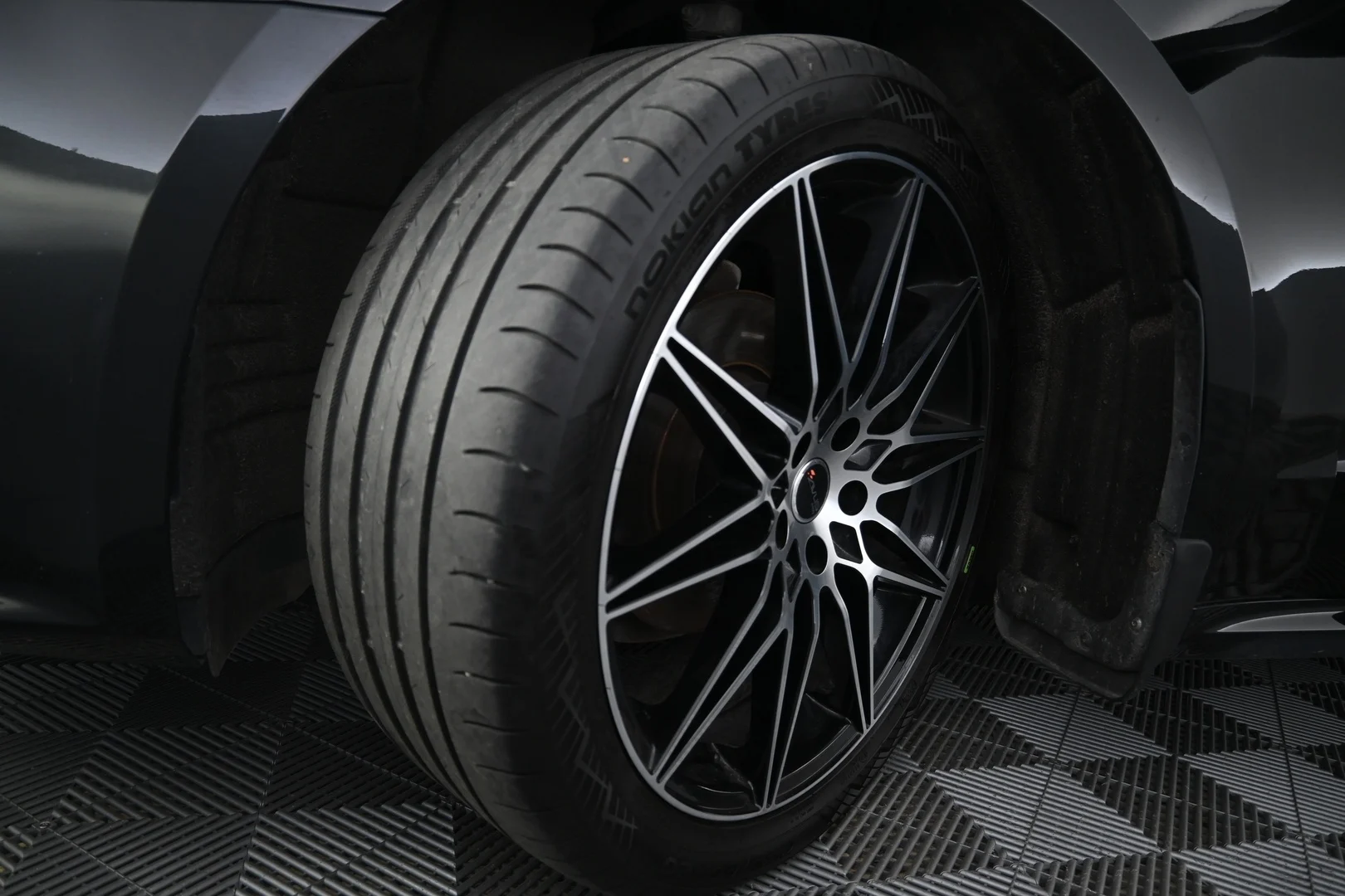 Car Image - 5AFX4YGVYKwMCAqYgCFoYY