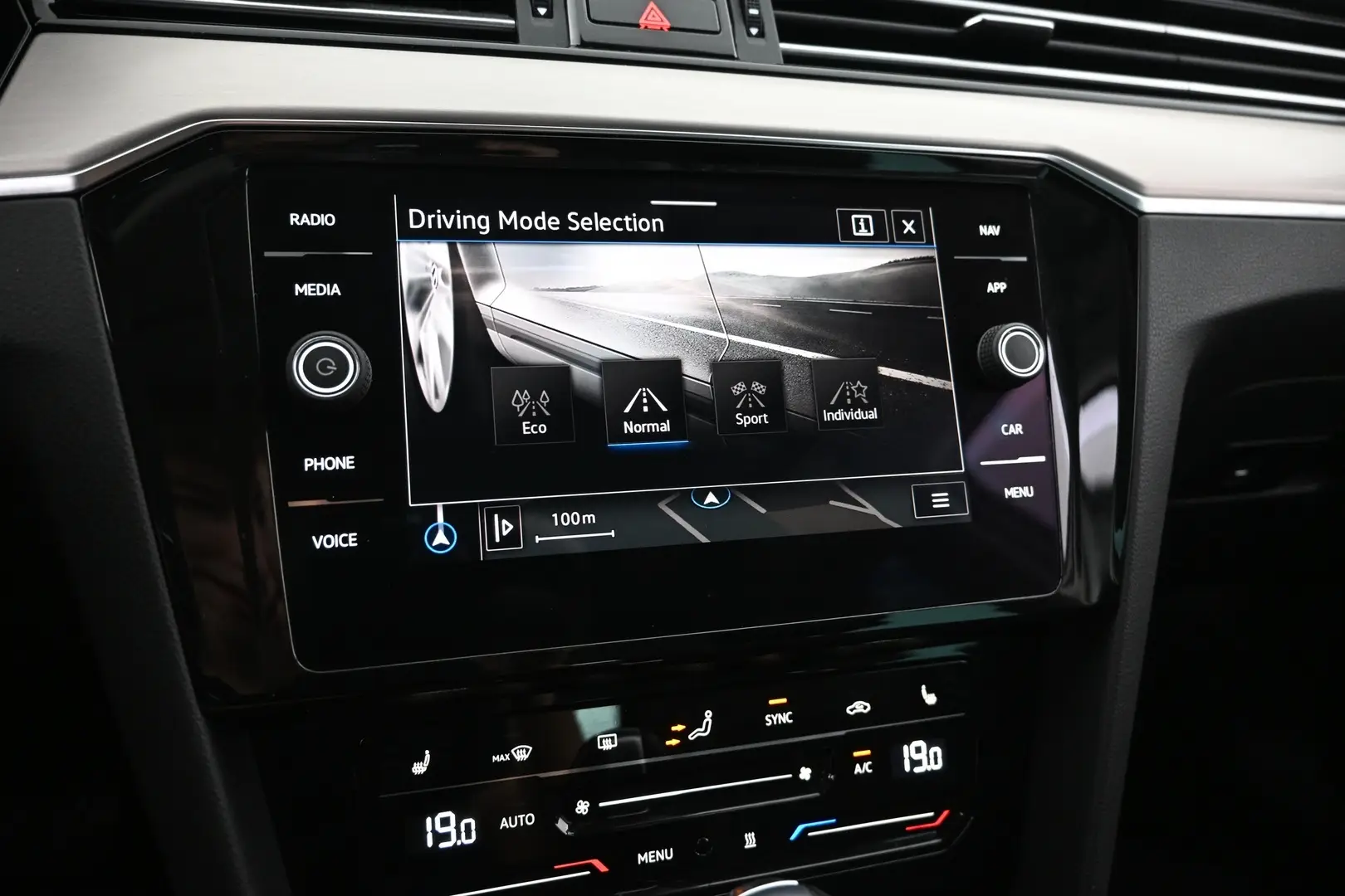 Car Image - 3o6D5kdIpaAvgMR4fcqmID