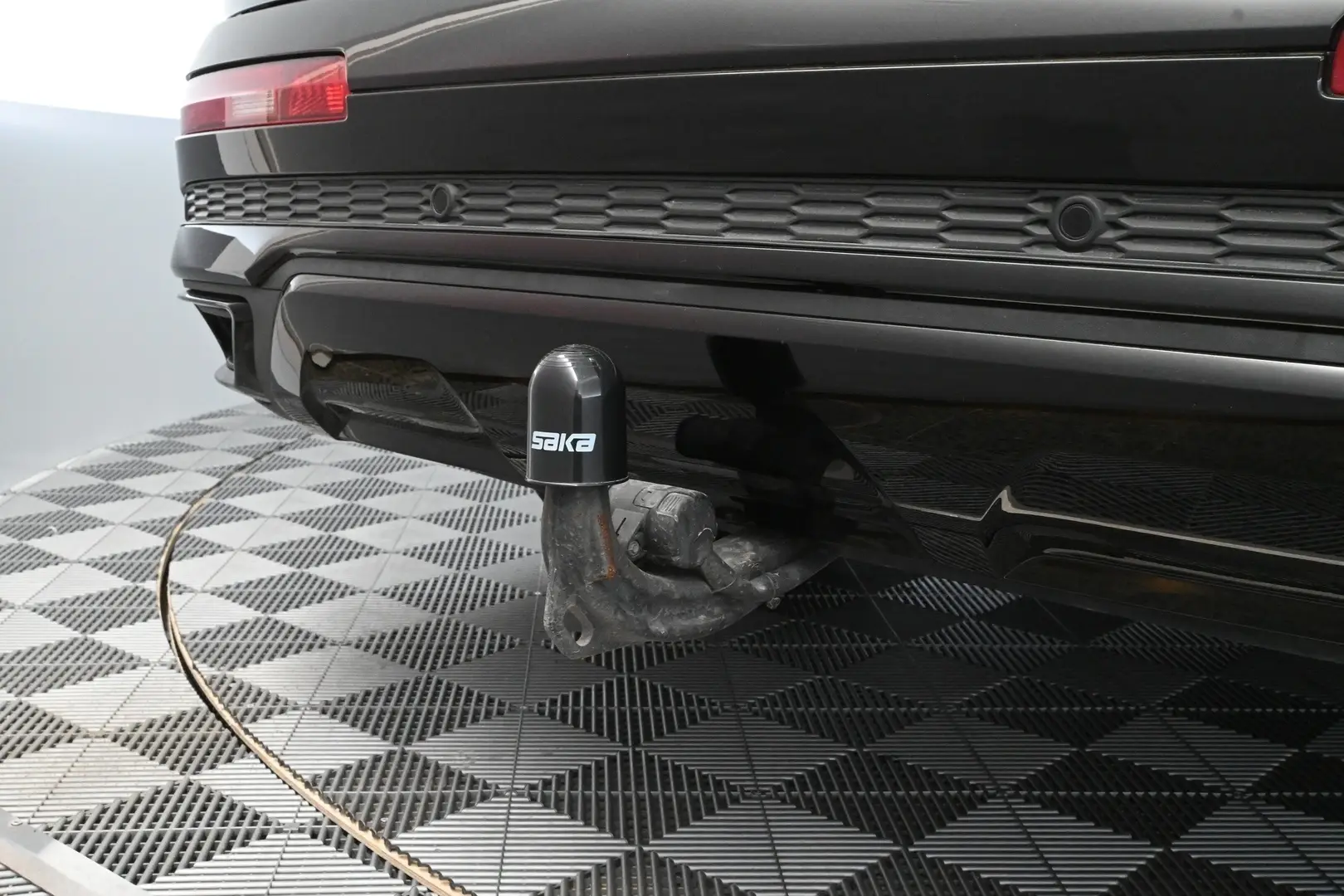 Car Image - 5NtqHOEUfpiUMa9xpOzx5c