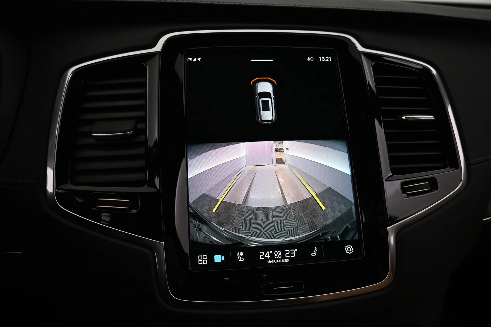 Car Image - 7wZm5UaWF03Vx8x7izFl5r