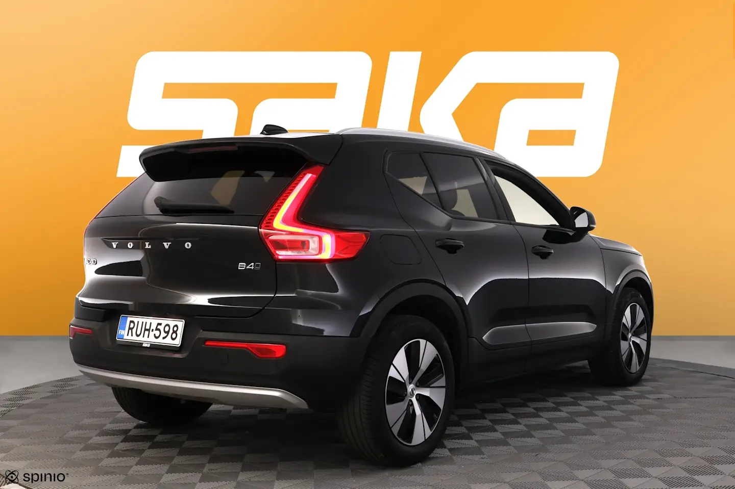 Car Image - bKW2yekrLAqCWqtBVZbd8
