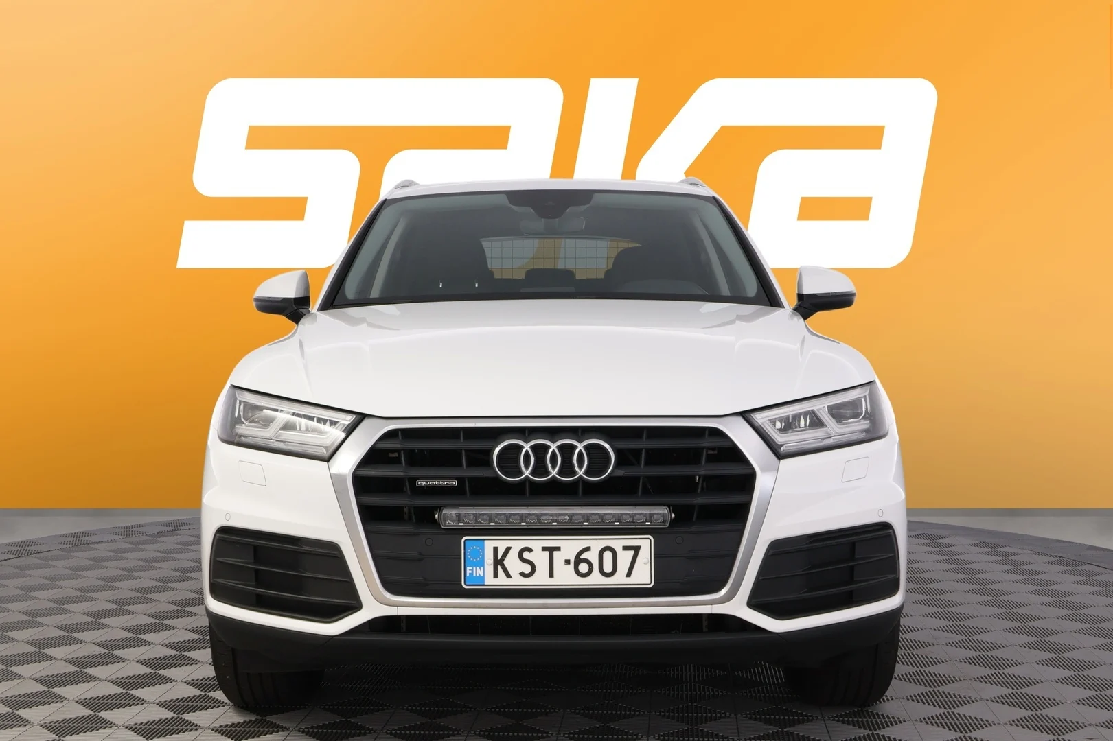 Car Image - 2CnLq8KtMV1dU9yyAWlHMA