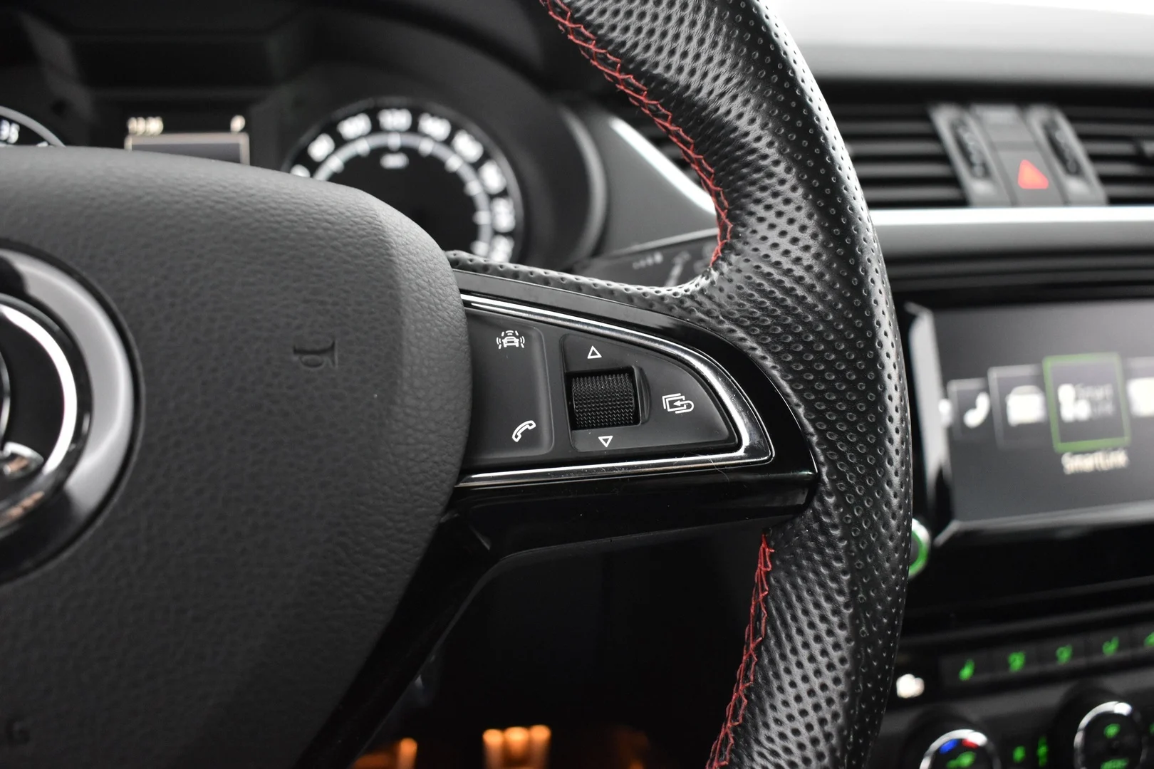 Car Image - hiX4PAiyeqBdmCyZ3uWP9