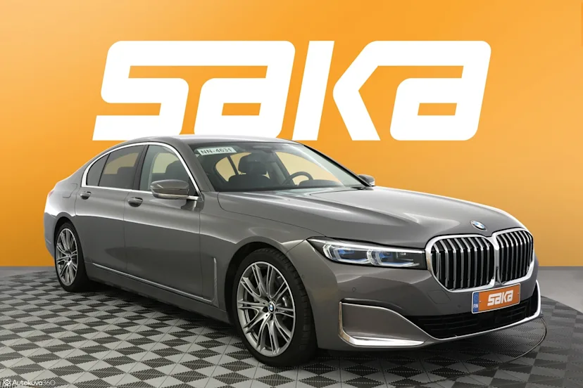 BMW 745
