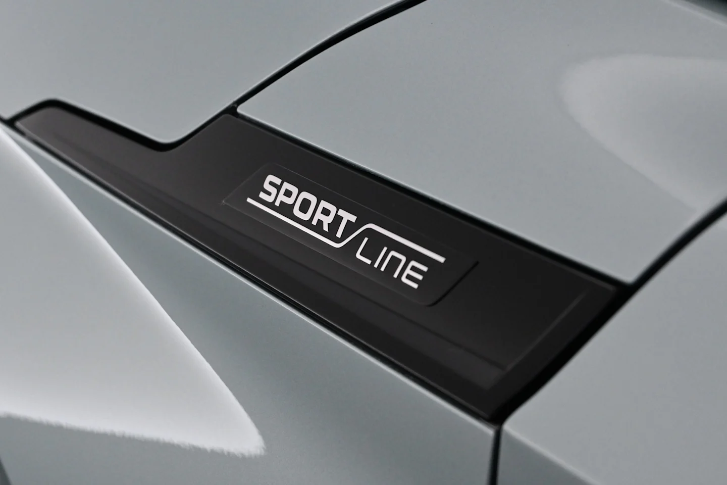 Car Image - 3QMFJkQ8i6z3ZHbsewKFoA