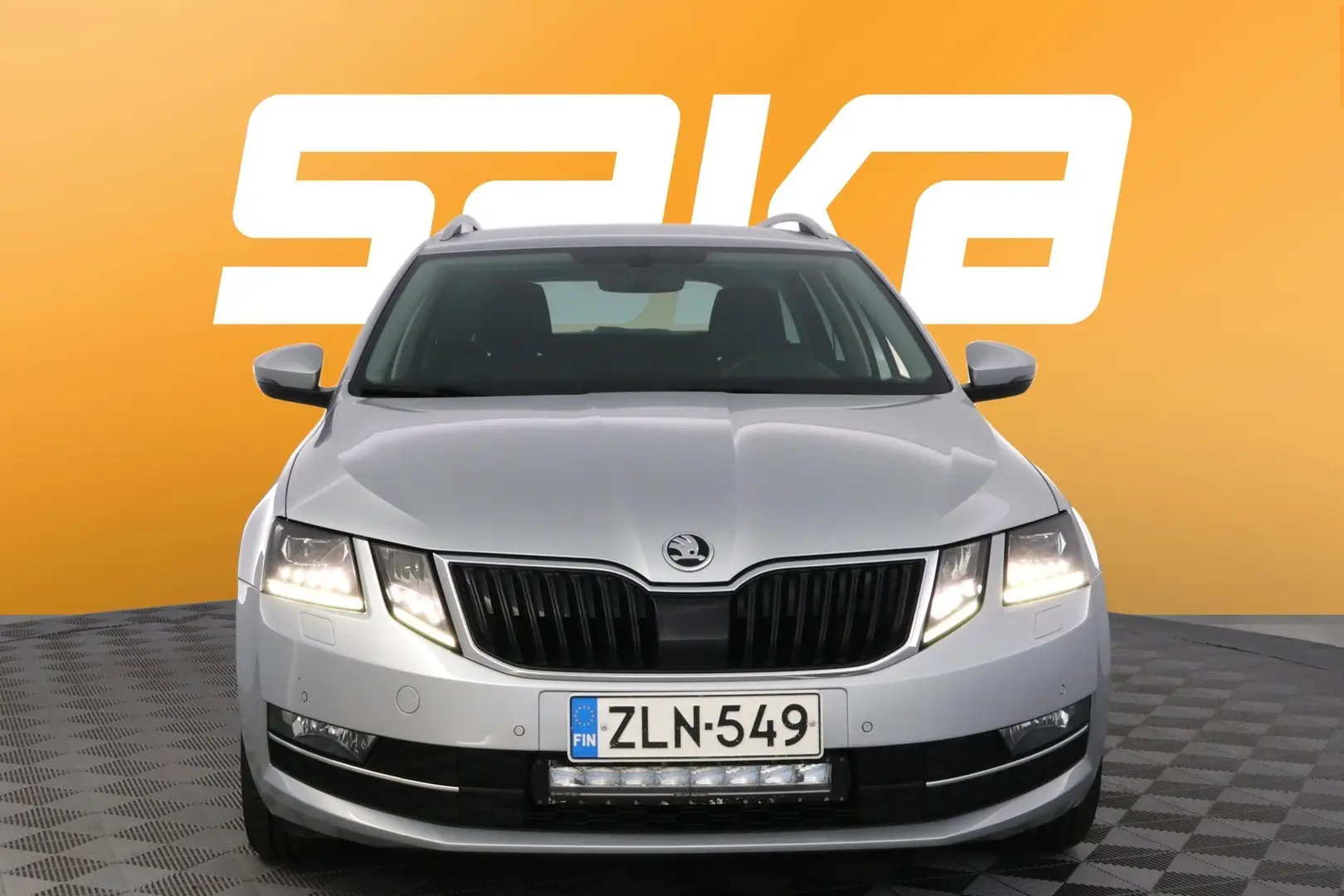 Car Image - 2SaPg6IZUVKnWmLFuAOvNn
